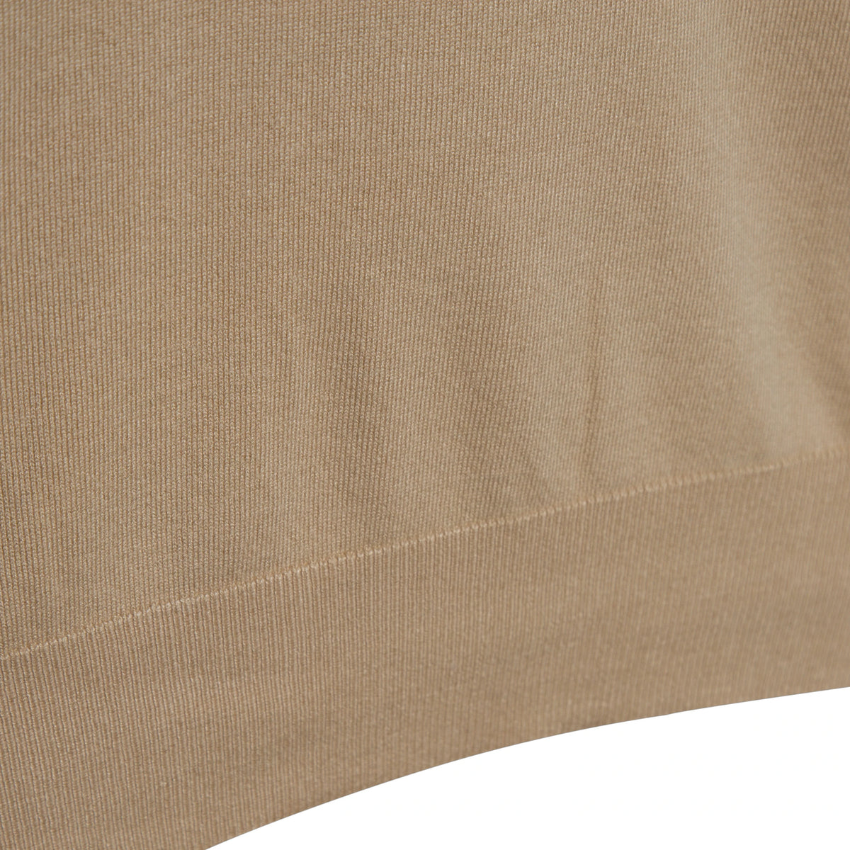 Performance Round-Neck Viscose Pull Over