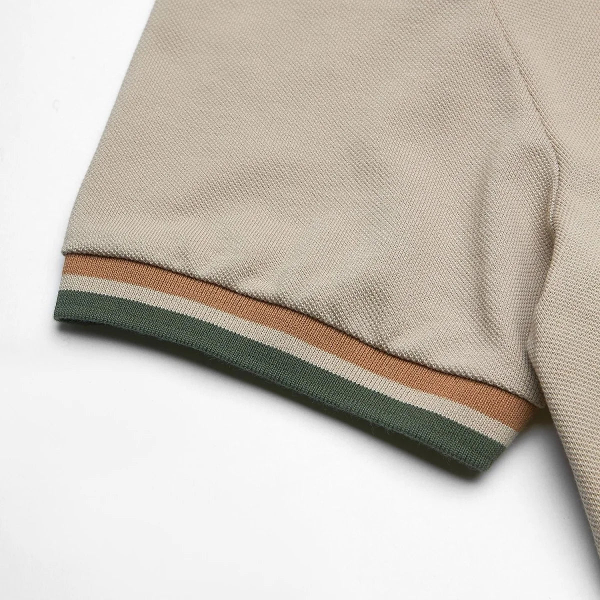 Performance Polo With Small Lion Embroidery (Slim Fit)