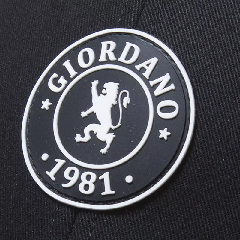 Round Rubber Badge Cap