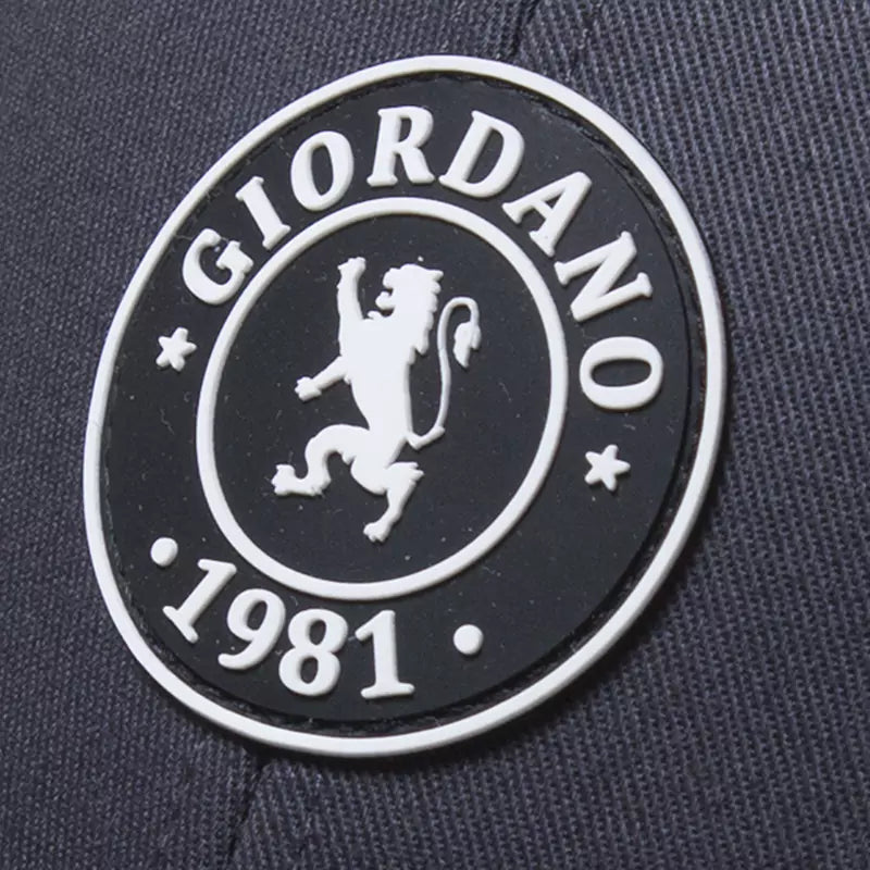 Round Rubber Badge Cap