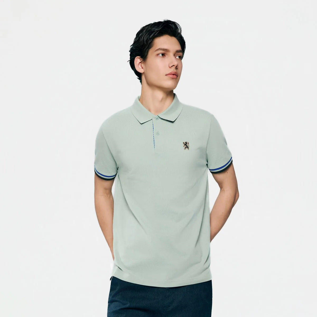 Performance Polo With Small Lion Embroidery (Slim Fit)