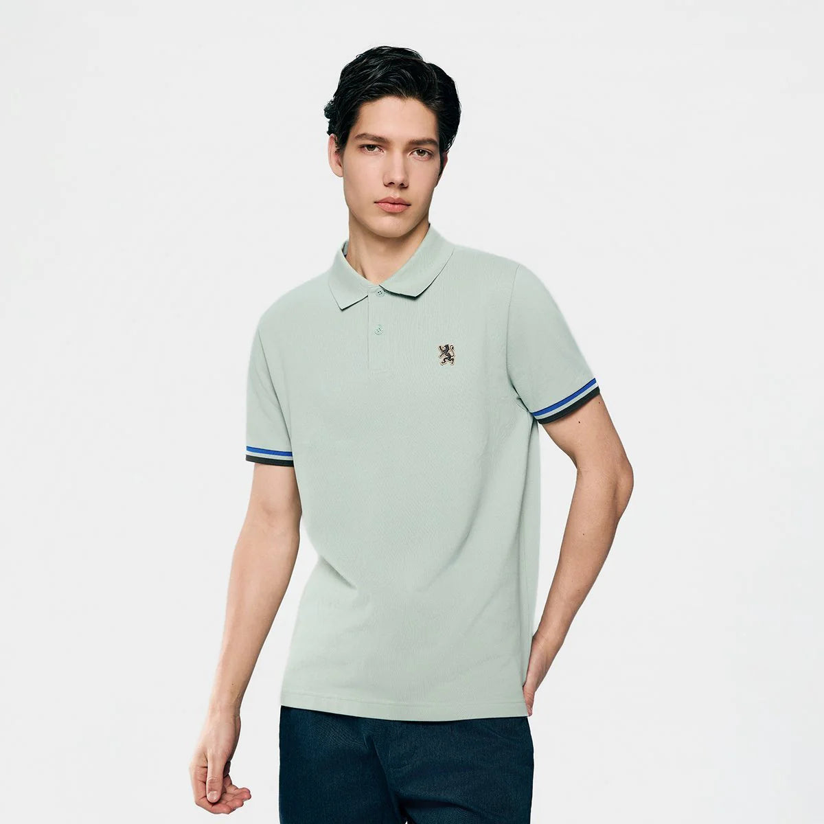 Performance Polo With Small Lion Embroidery (Slim Fit)