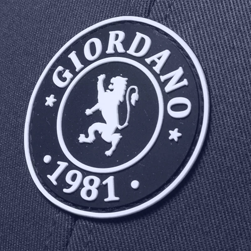 Round Rubber Badge Cap