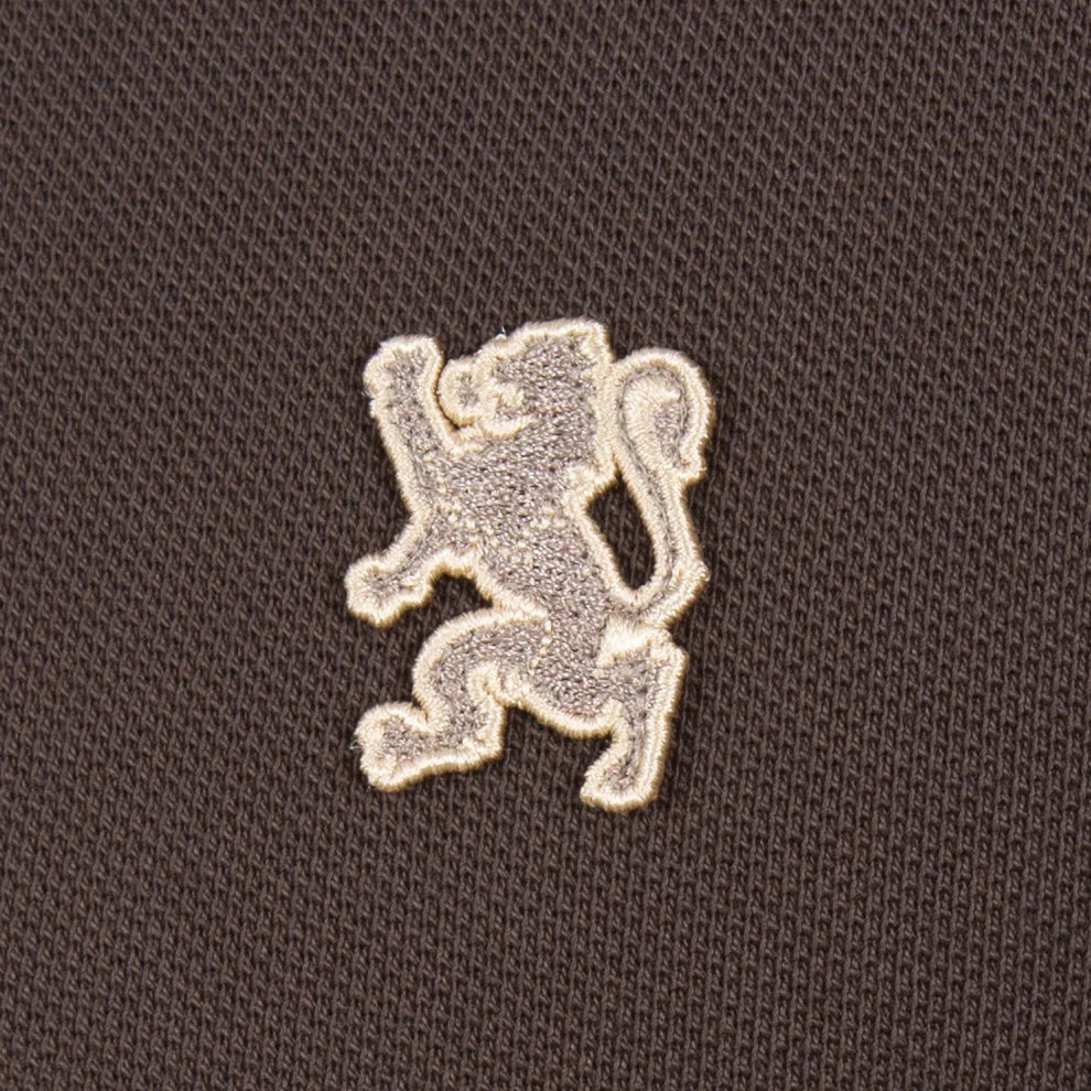 Performance Polo With Small Lion Embroidery (Slim Fit)