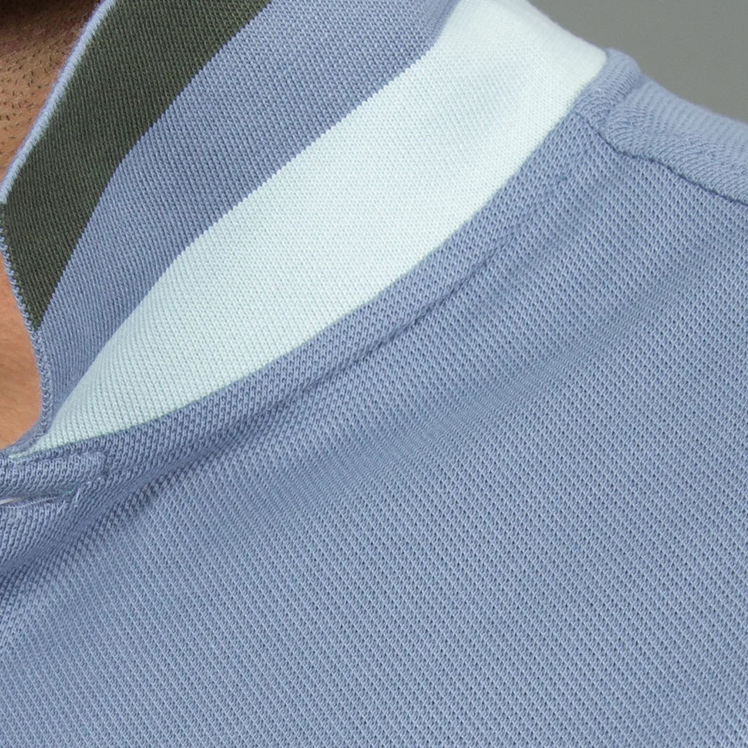 Performance Polo With Small Lion Embroidery (Slim Fit)