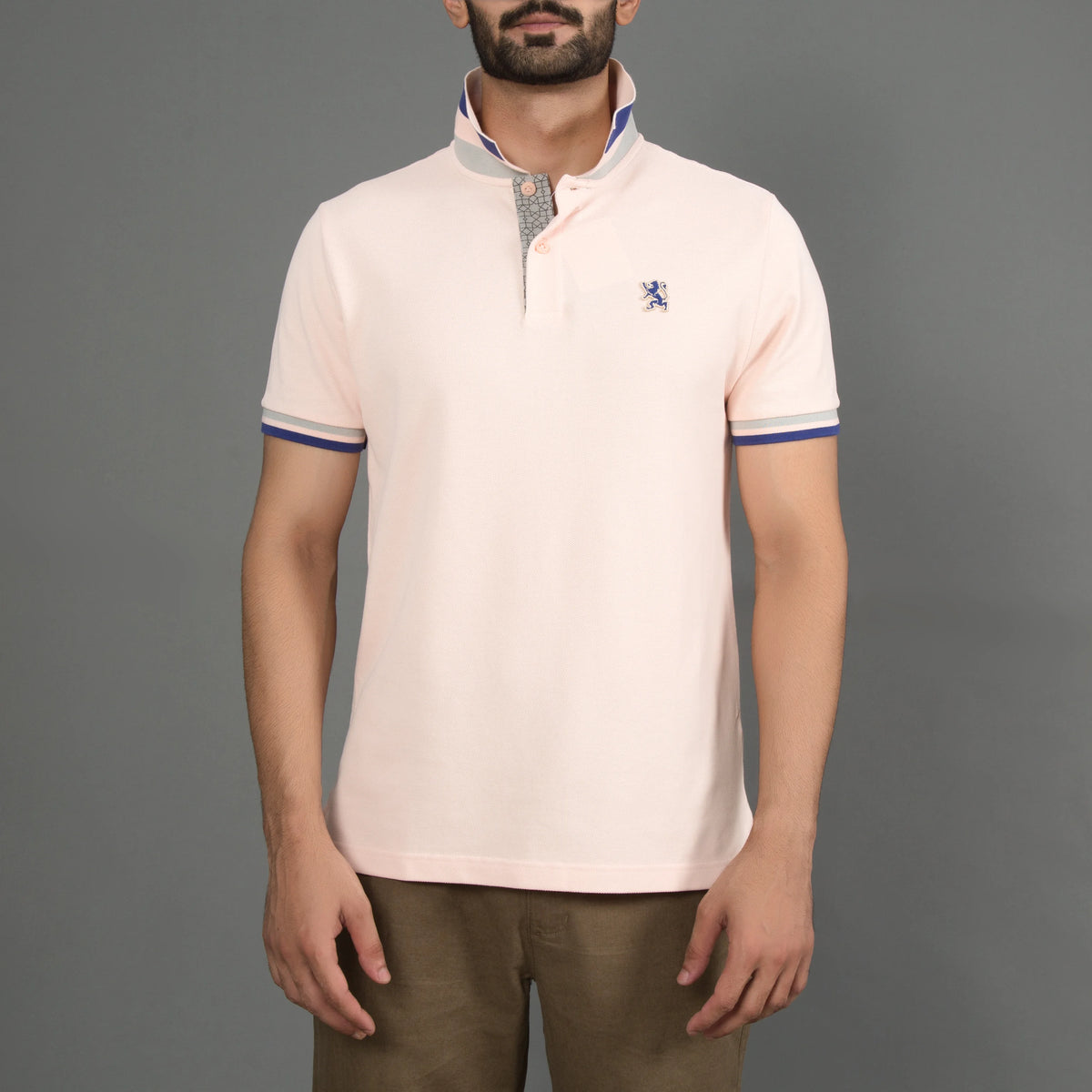 Performance Polo With Small Lion Embroidery (Slim Fit)
