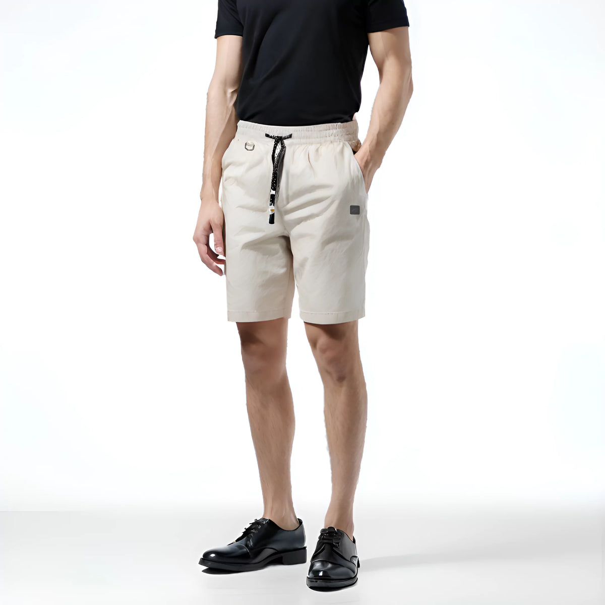 Mid-Rise Regular Fit Drawstring Shorts